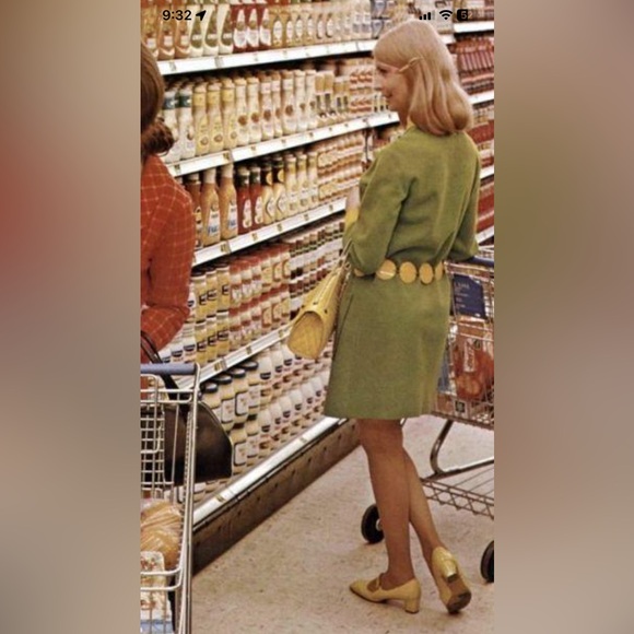 ABOUT ME - Picture 12 of 15